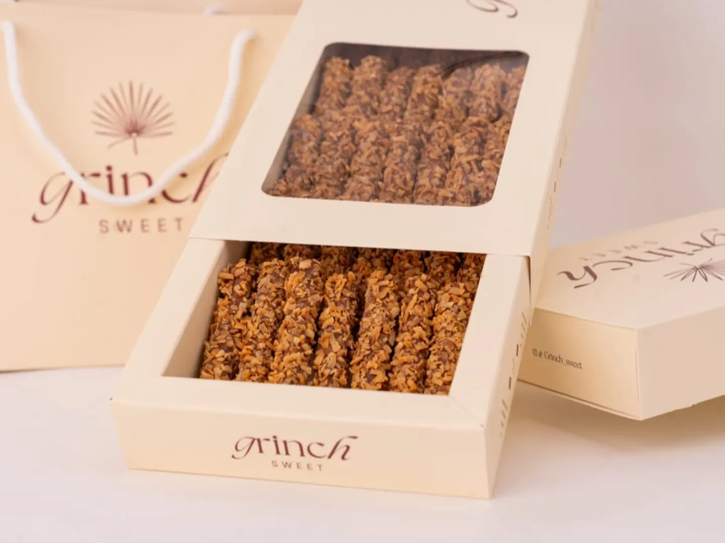 اصابع ويفر محشي بالشوكلا