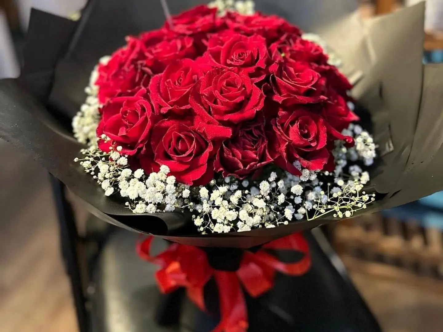 باقة ورد حمراء رقم 1027