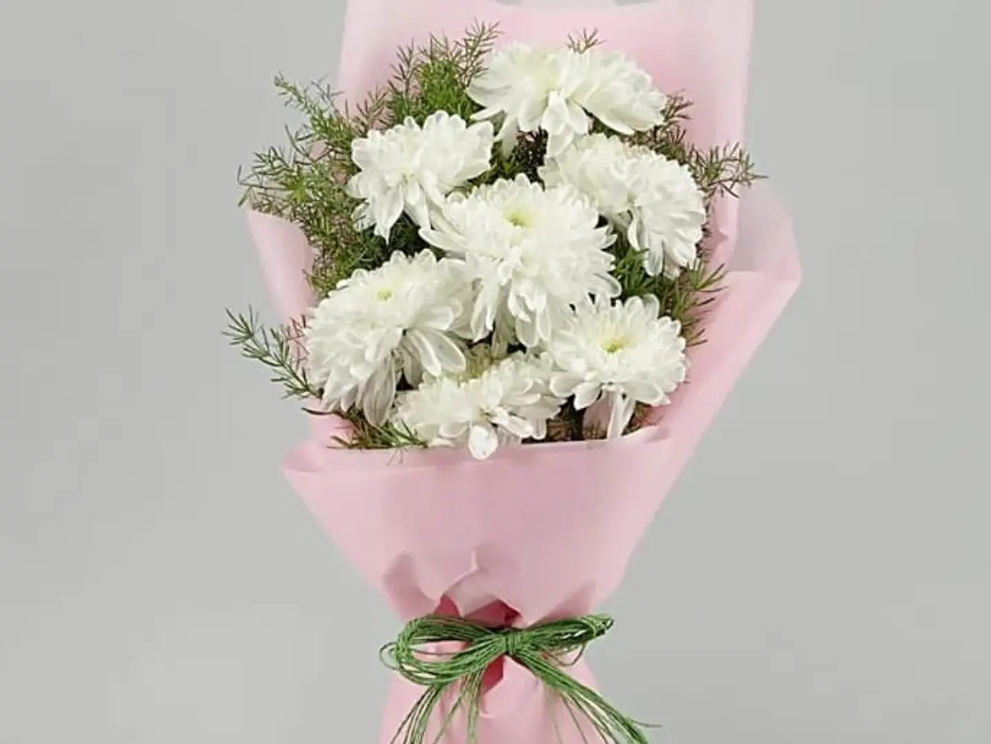 White Chrysanthemum Bouquet 2