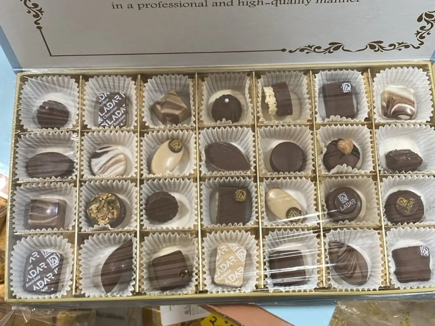 لادور شوكولاتة بلجيكية فاخرة