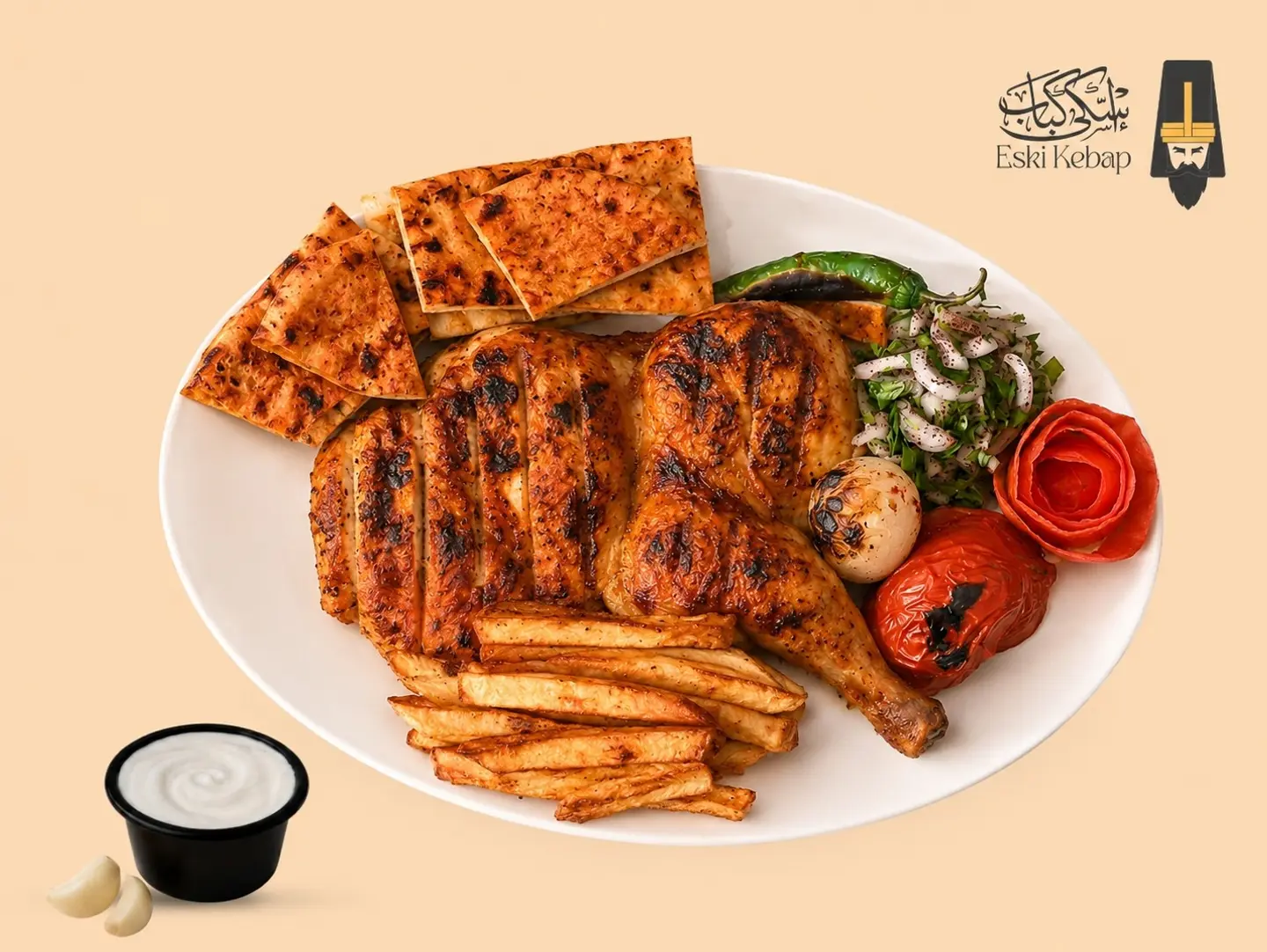 نصف حبة دجاج فحم مع البطاطس