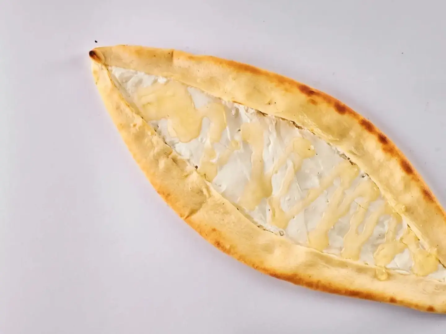 فطيرة لبنة عسل