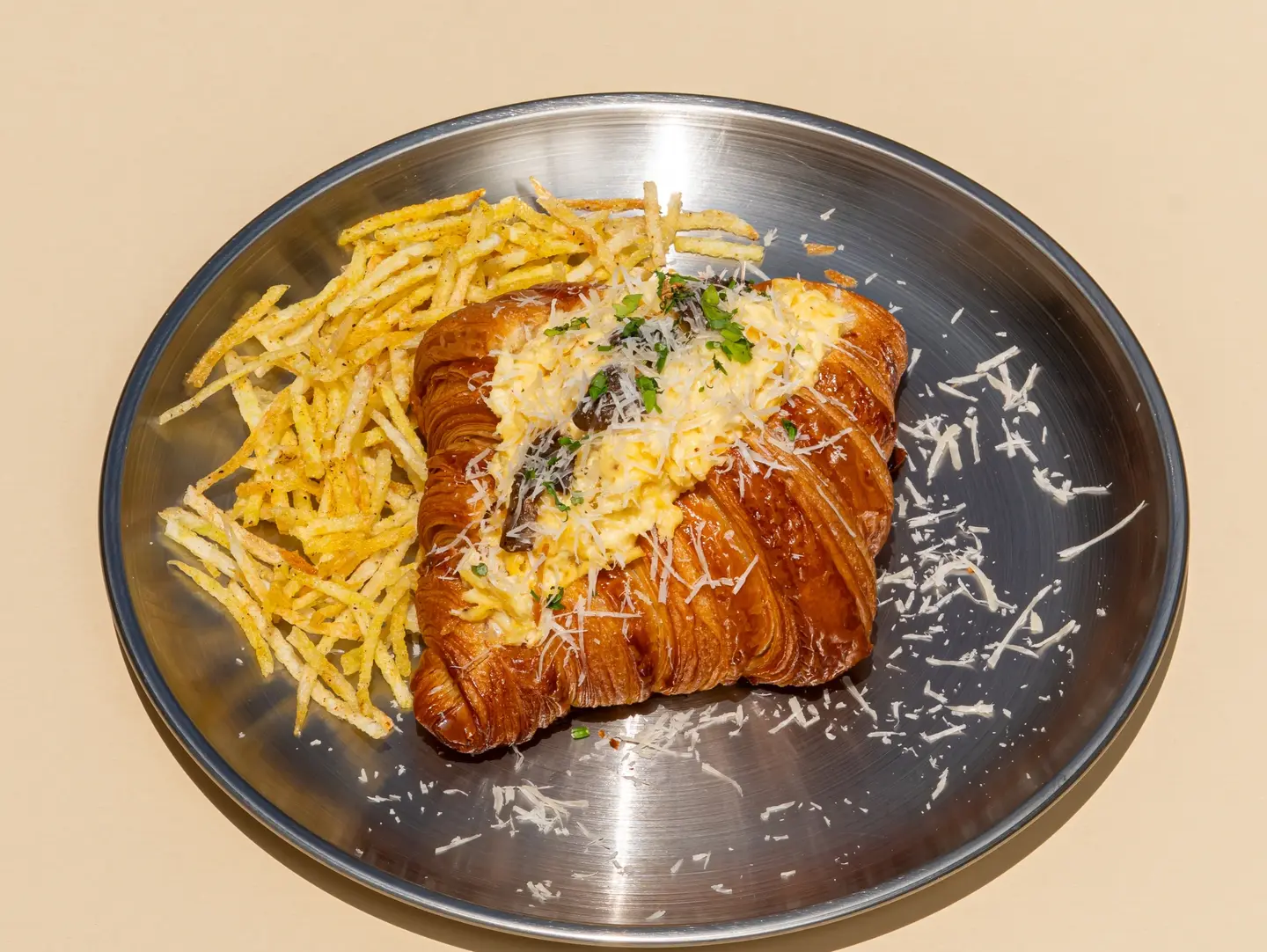 Egg Scrambler Croissant