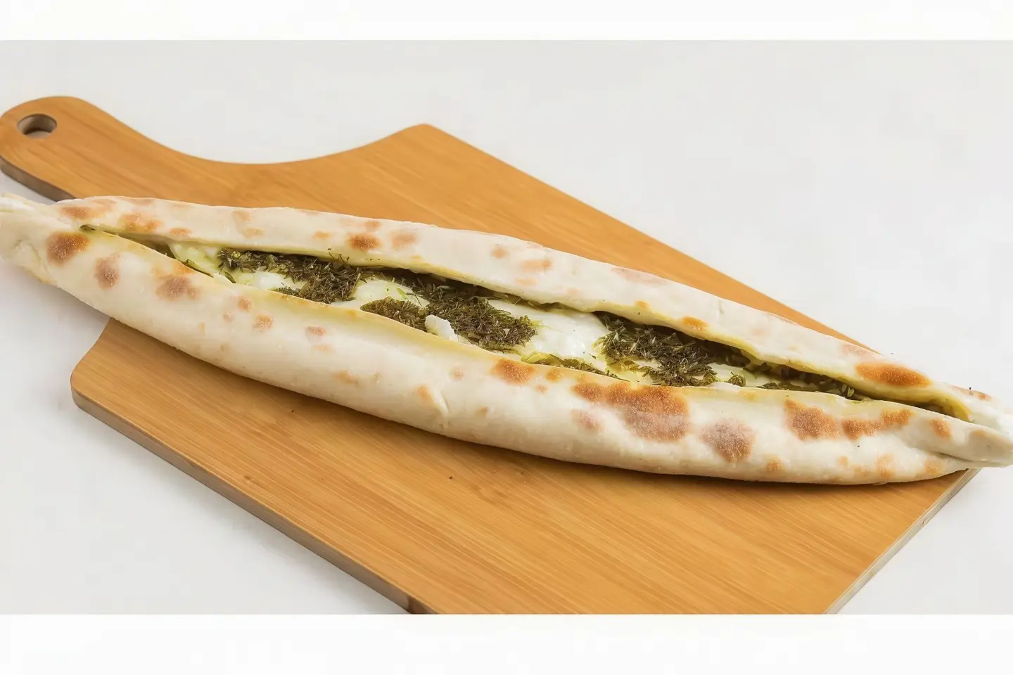 فطيرة زعتر بالجبنة