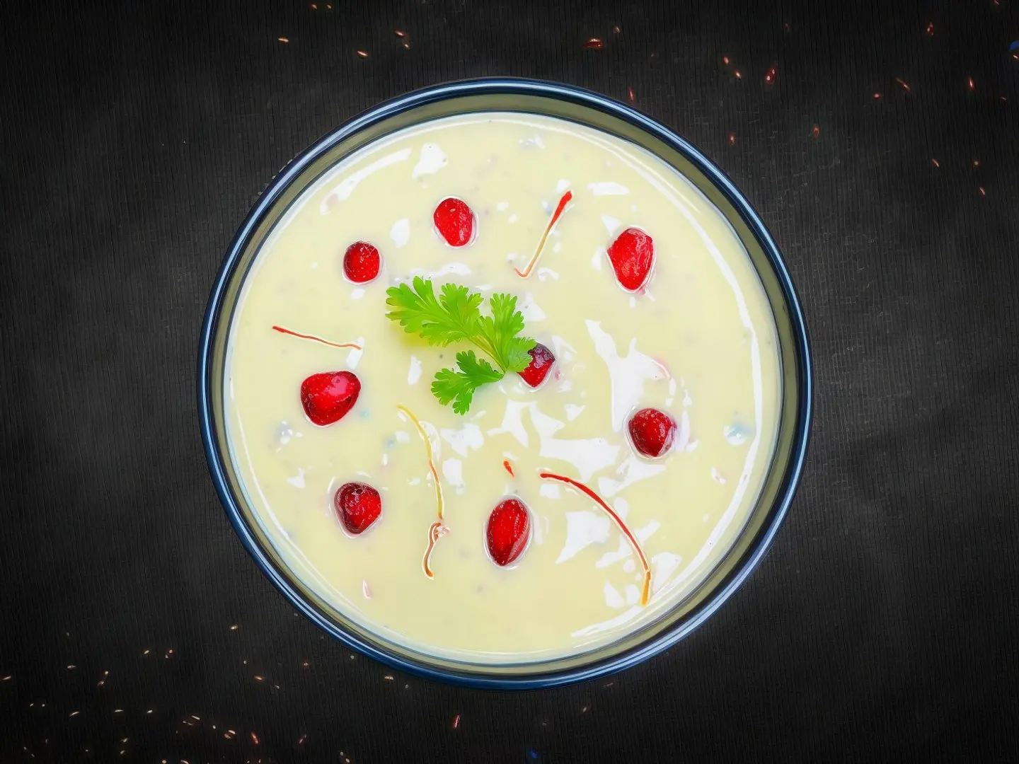 Special Zafrani Raita