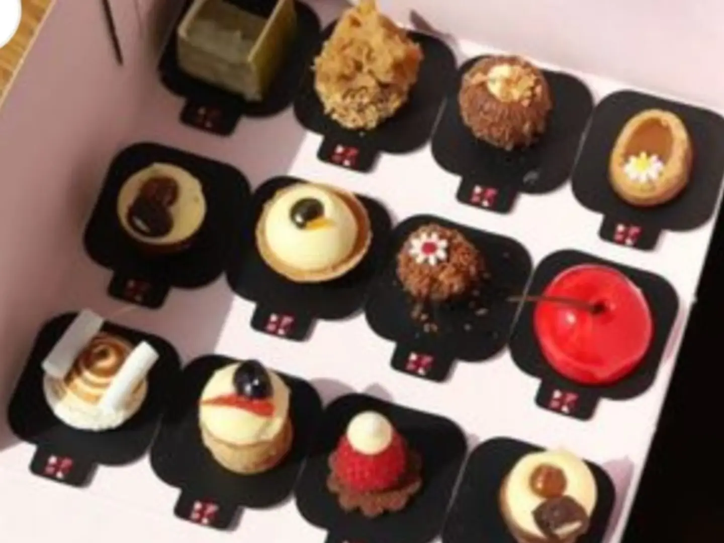 Box Mini Soiree (12 Pieces )