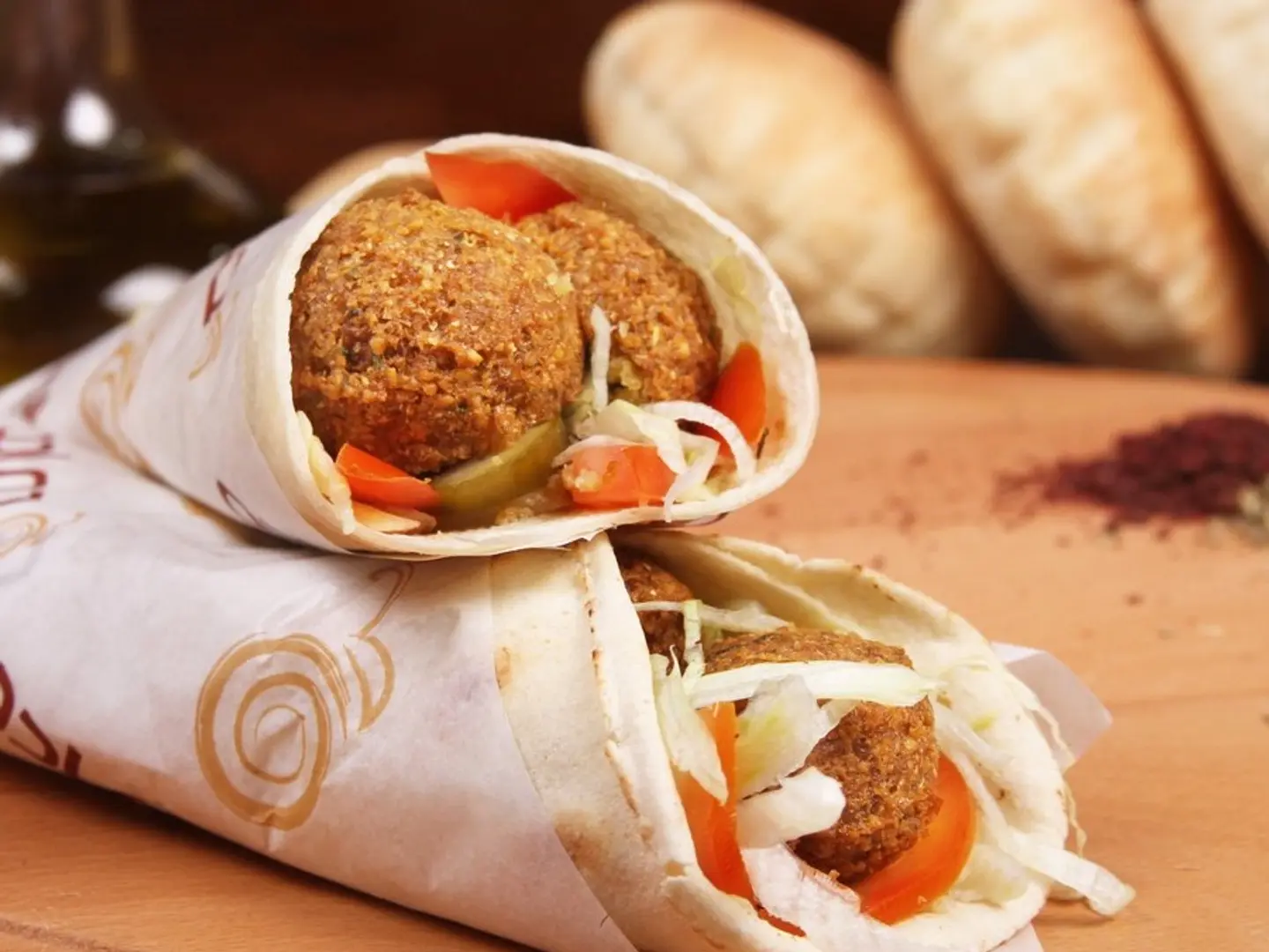 Falafel Sandwich With Lebanese Bread