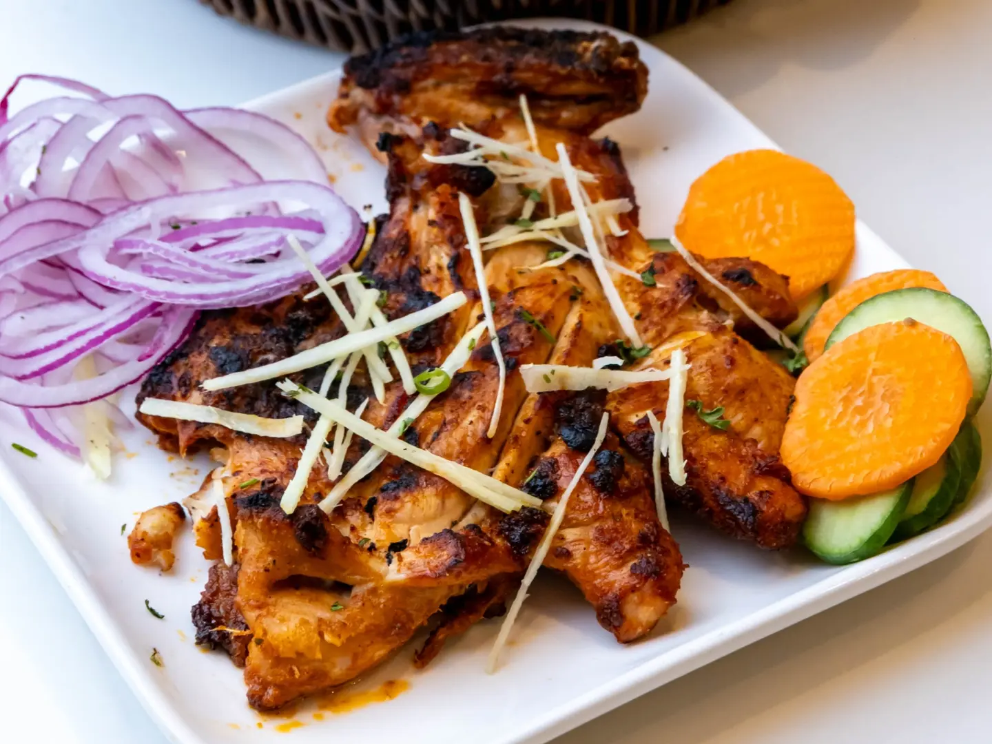 Chicken Tikka Serve With Two Puri Partha