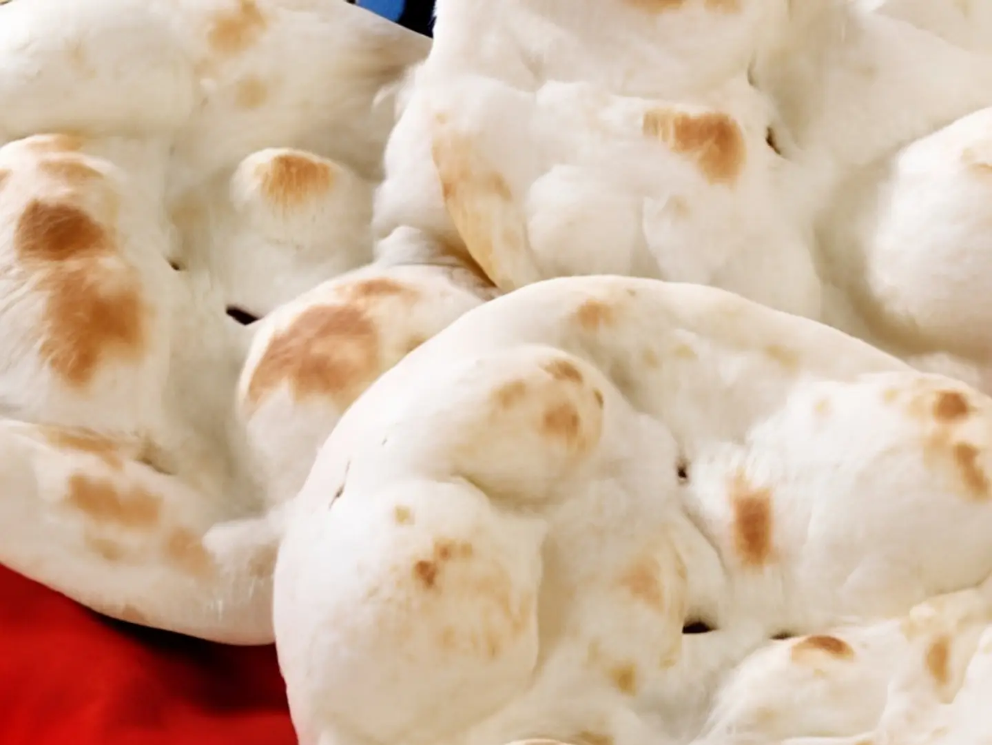 خبز نان بالزبدة