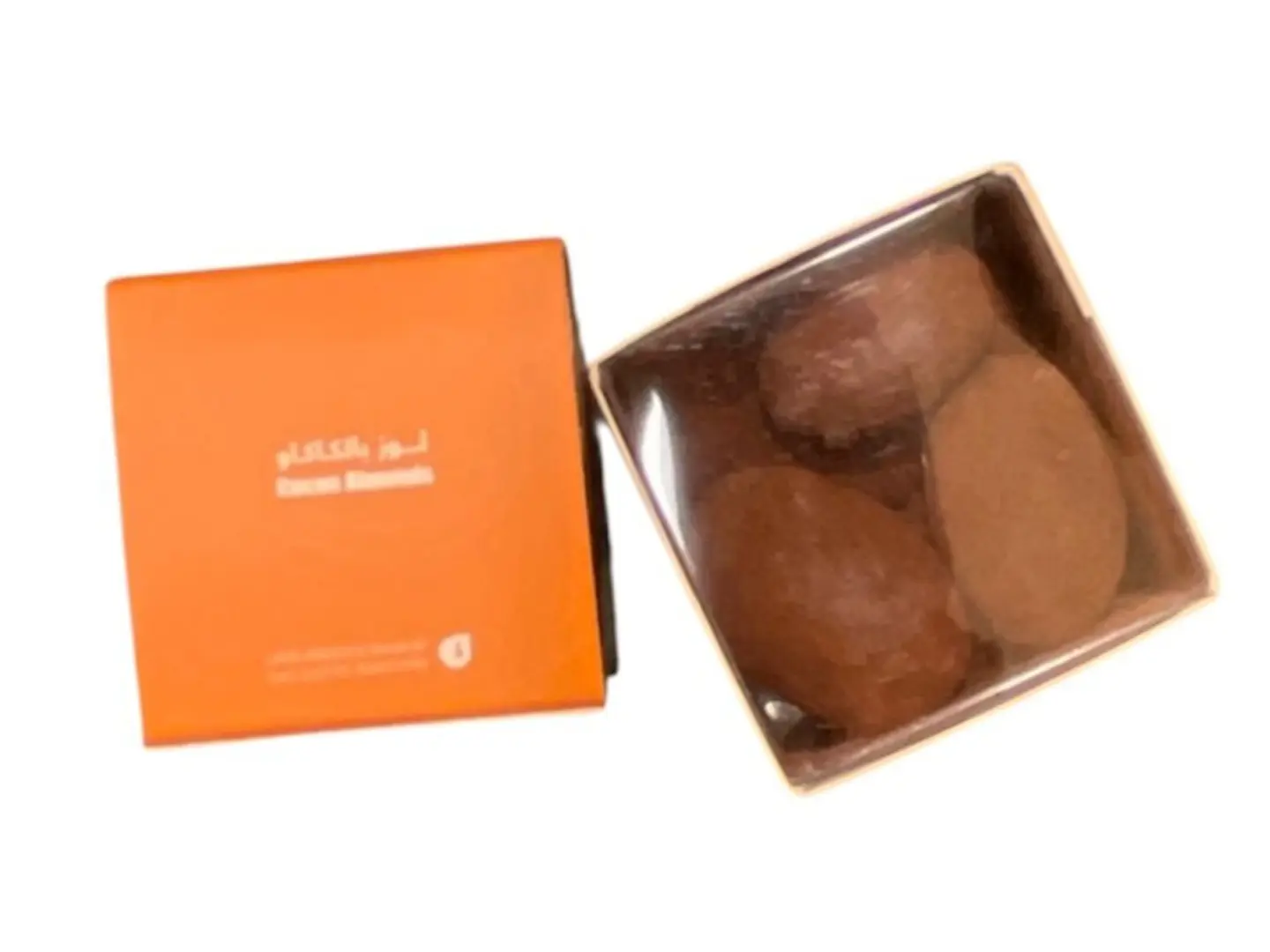 لوز بالكاكاو