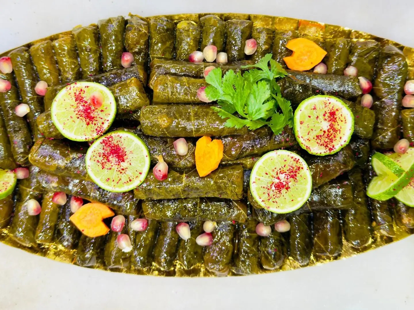 ورق عنب كبير