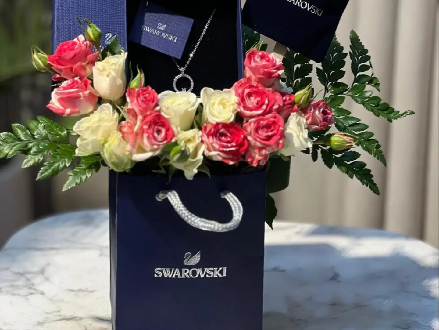 Gift Of Roses And Swarovski Accessories