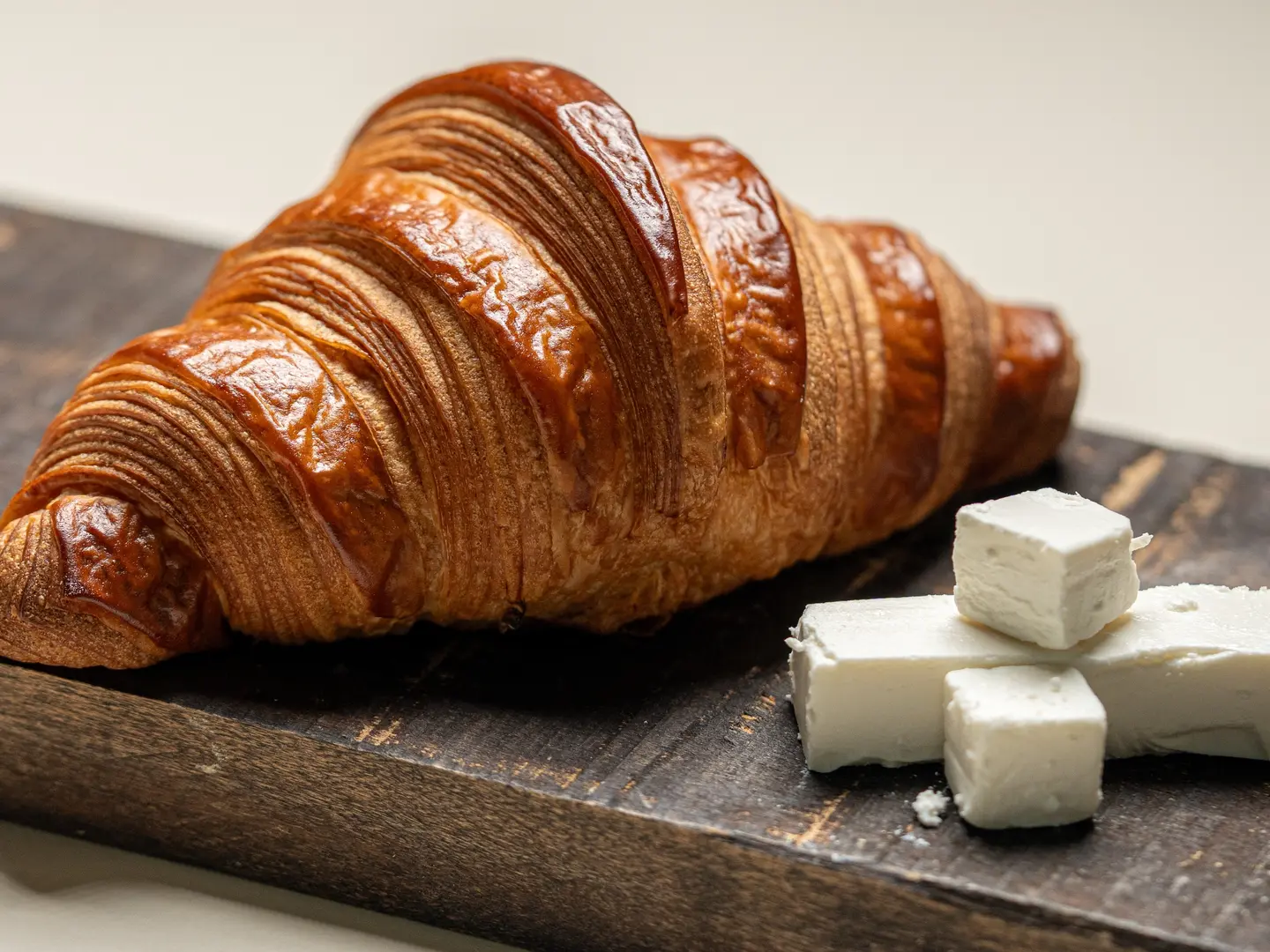 كرواسون جبن