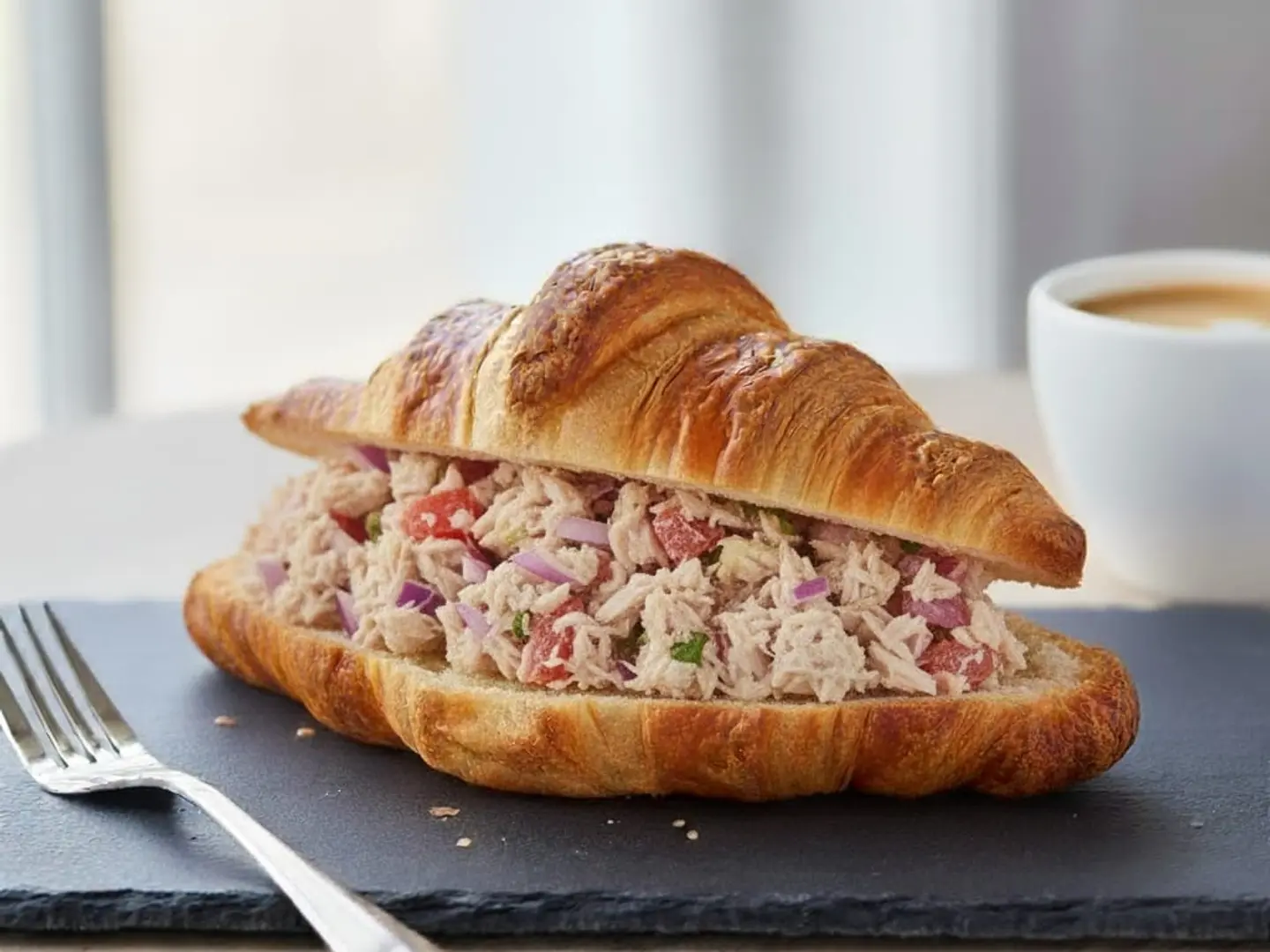 كرواسون تونة