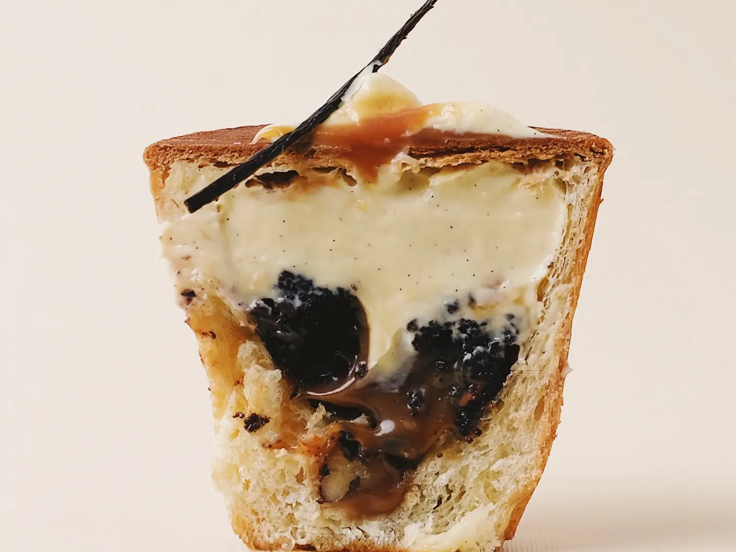 Brownies Caramel Bun