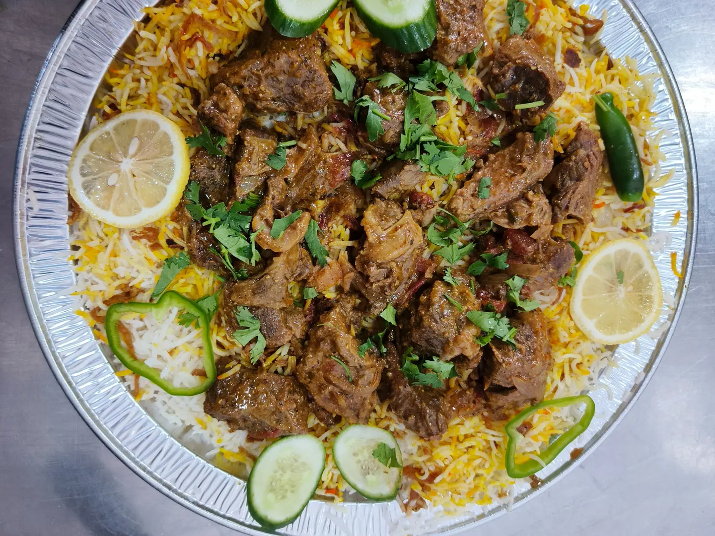 طبق كبير برياني لحم بيتلو