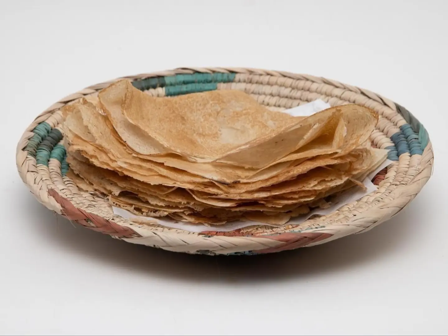 خبز صاج جبن سائل مع بطاطس