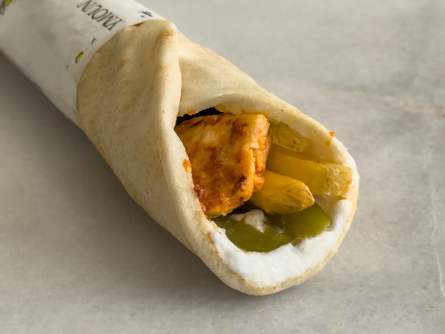 ساندوتش دجاج طاووق