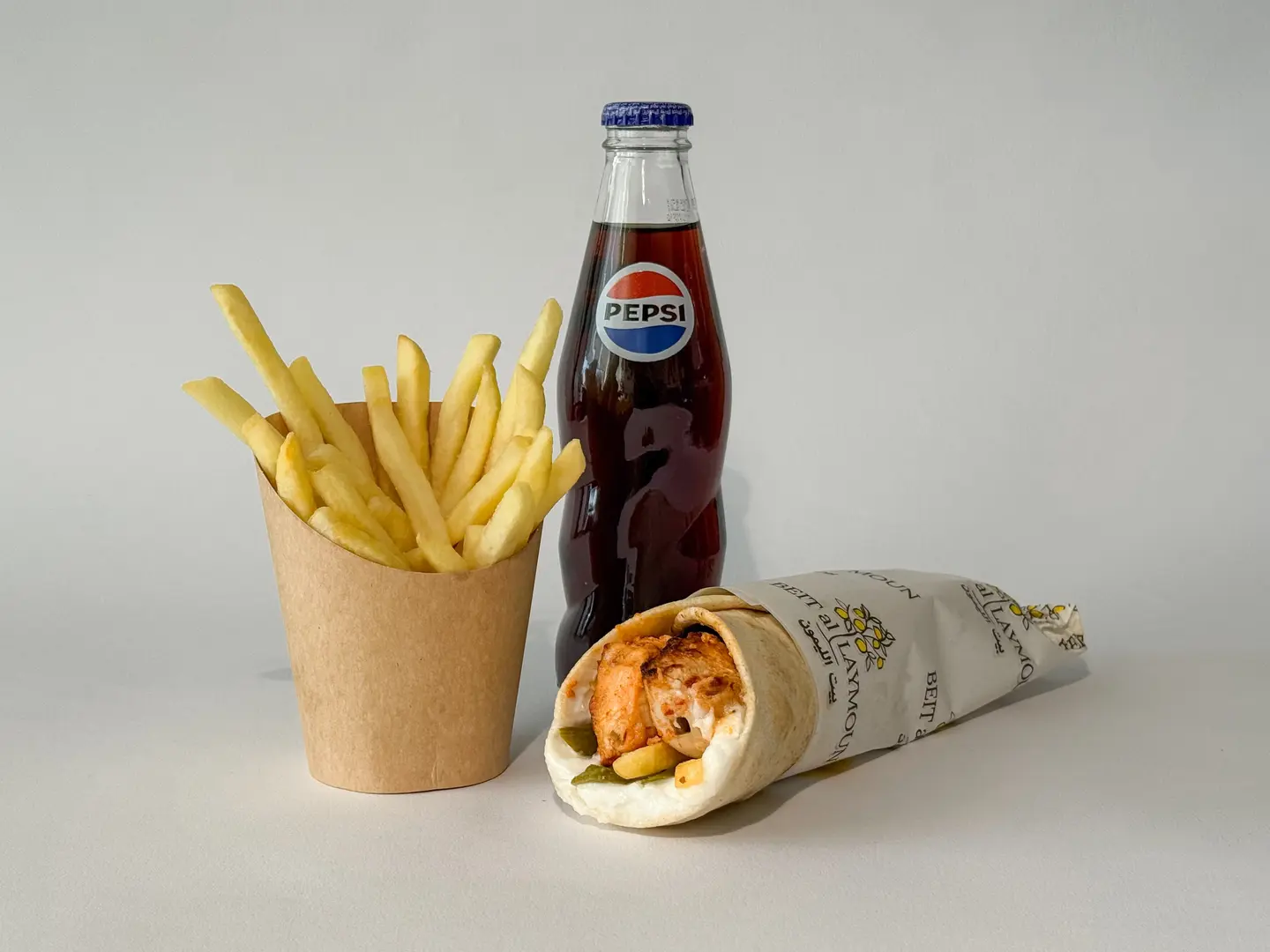 وجبة ساندوتش دجاج طاووق