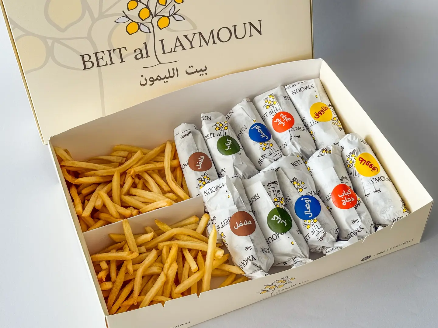 بوكس ميني ساندوتشات 10 قطع (مع بطاطس)