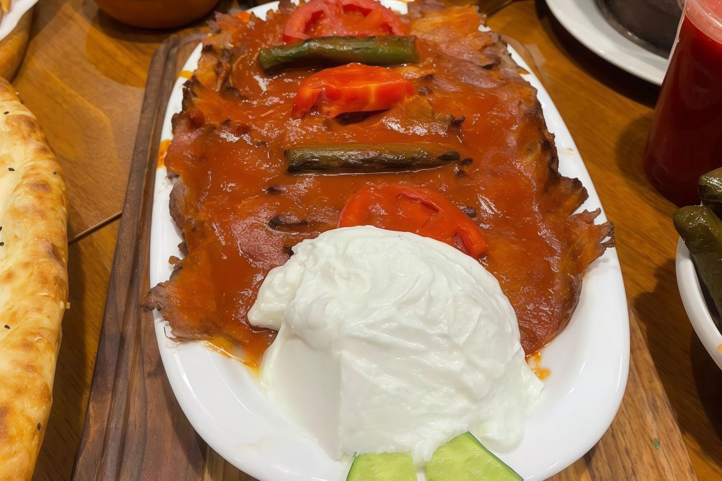 اسكندر لحم