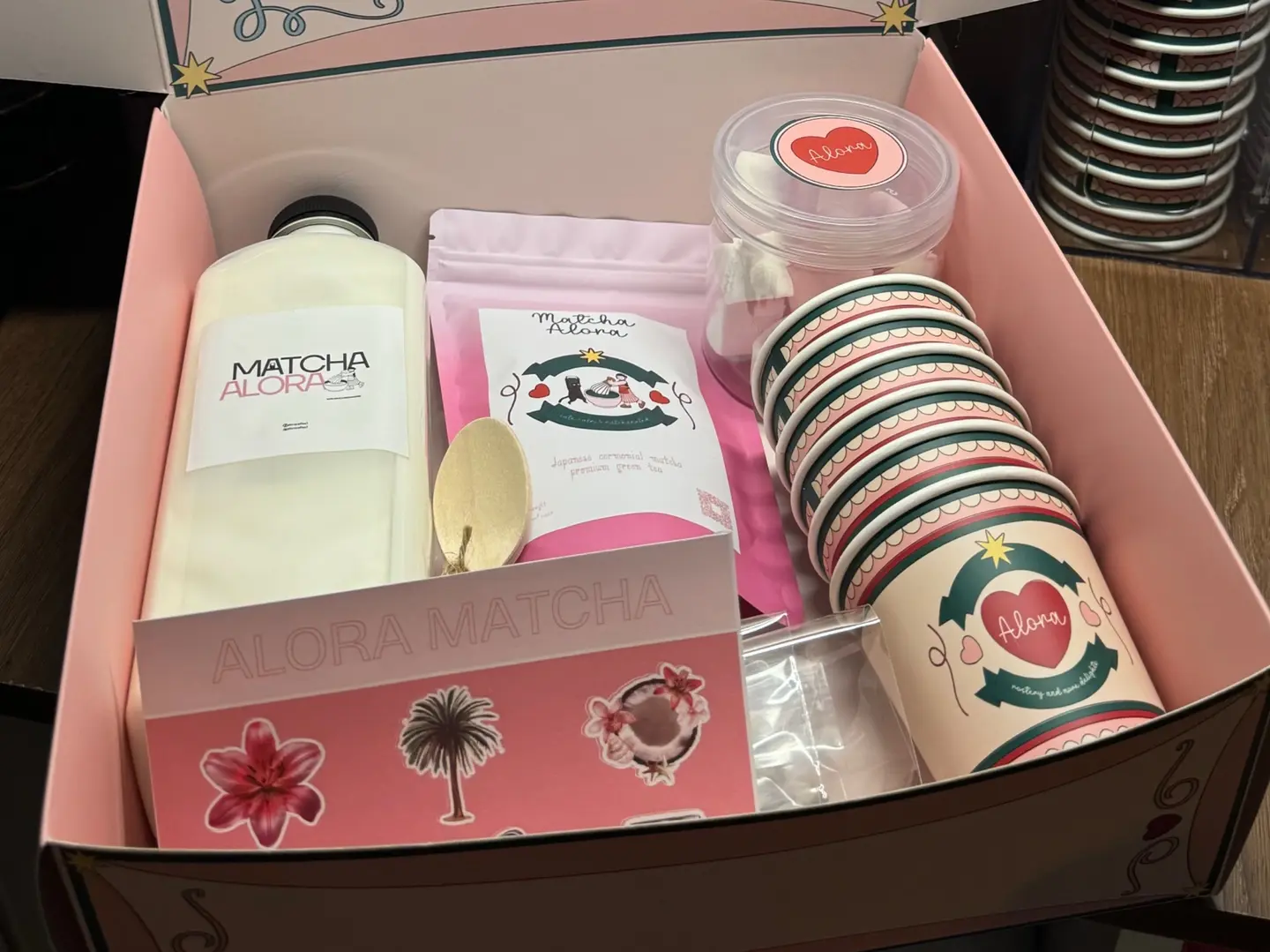 بوكس الجمعات(هوت شوكليت)