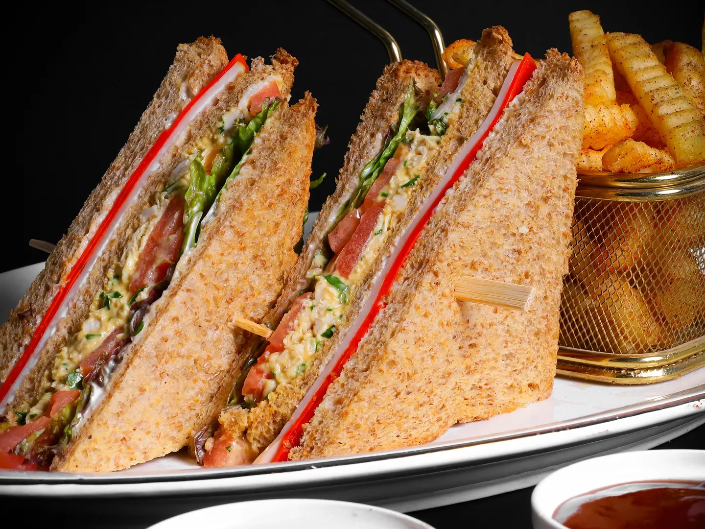 كلوب سندويش دجاج