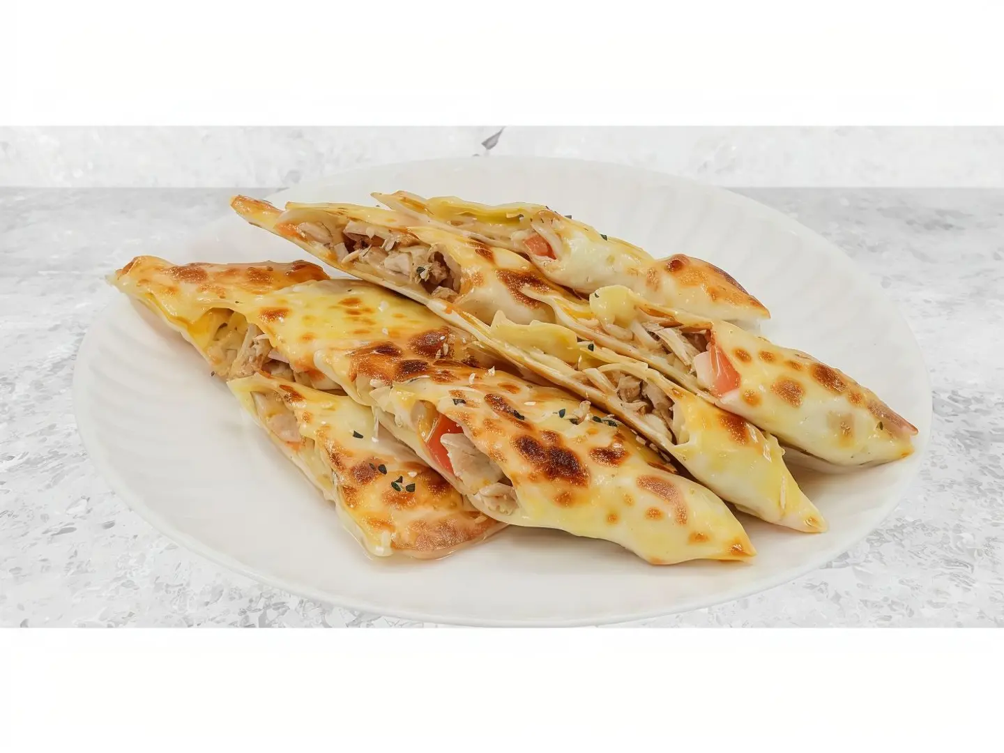 تونة جبنة