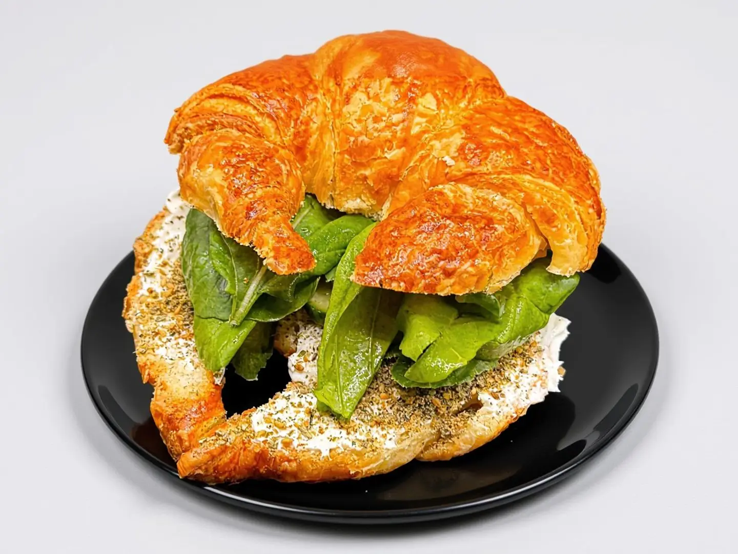 كروسان كبير جبنة بيضاء