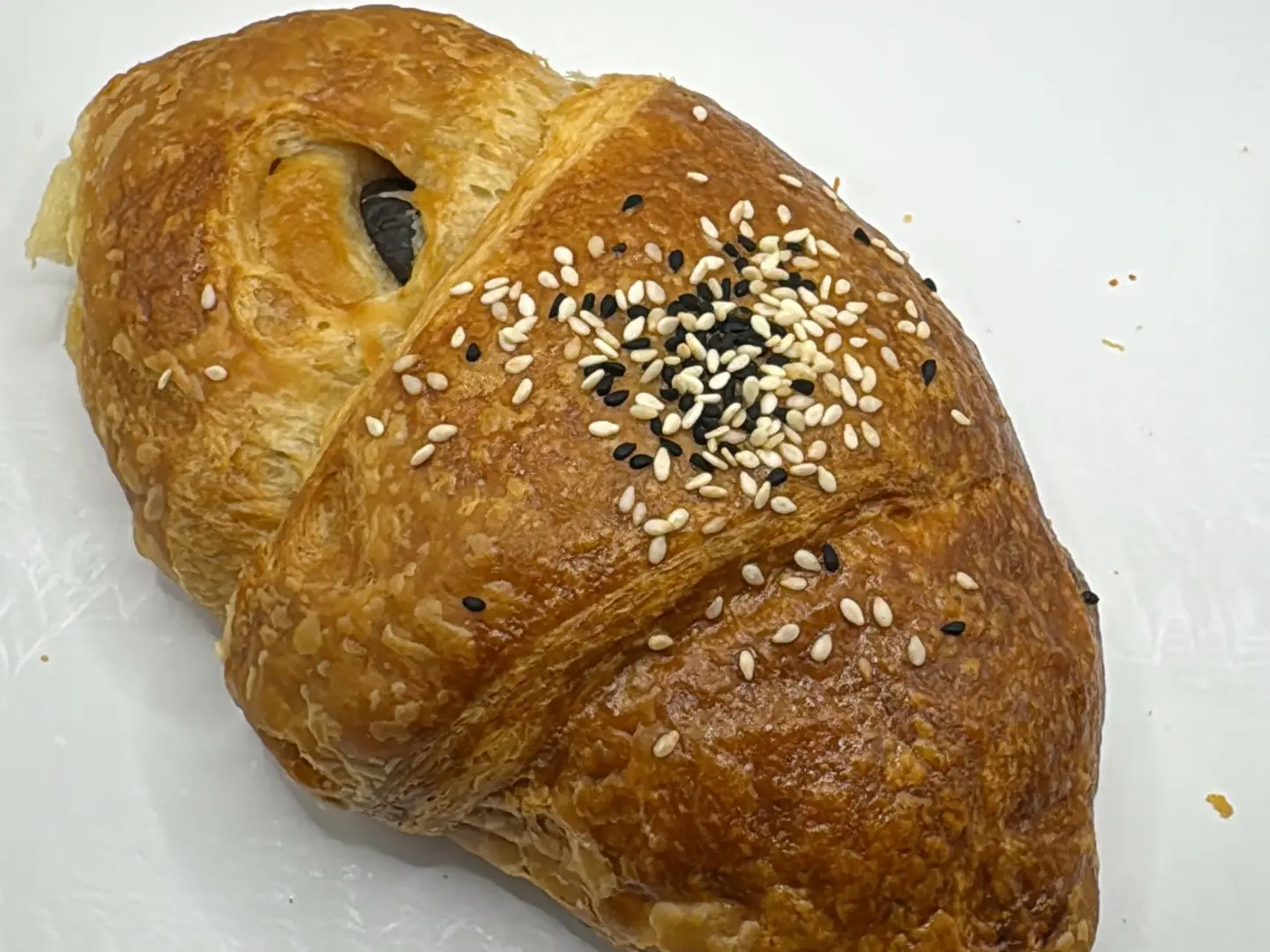 كروسان جبنه زيتون