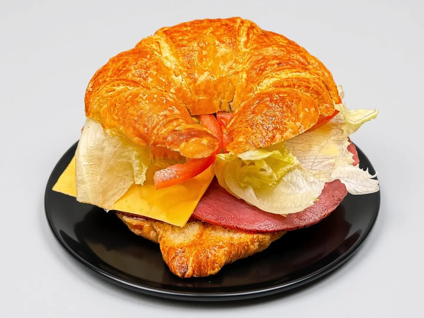 كروسان كبير روست بيف