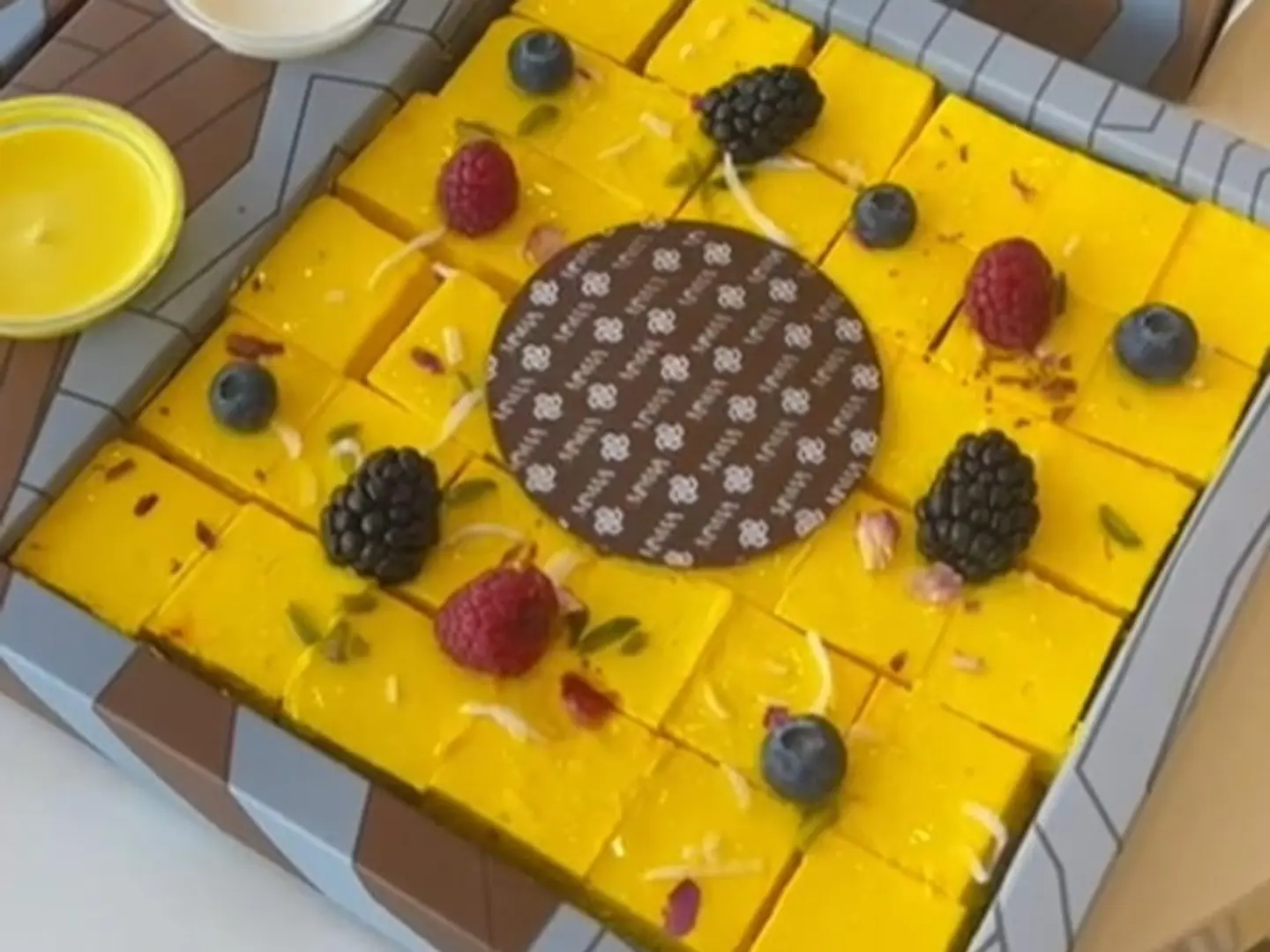 كعكة زعفران