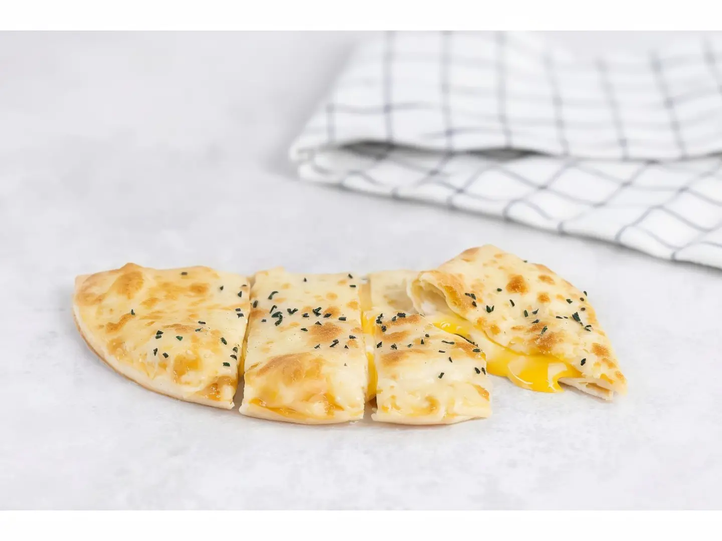 فطيرة الأجبان الثلاث