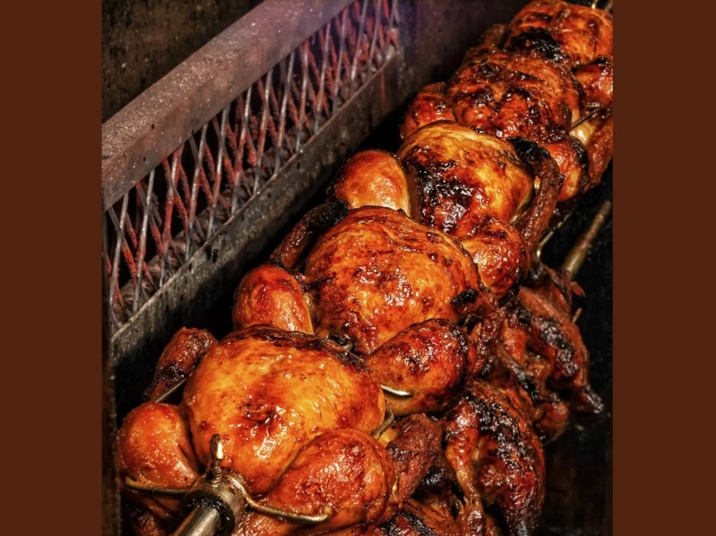 نصف حبه دجاج شوايه مع الرز الشعبي