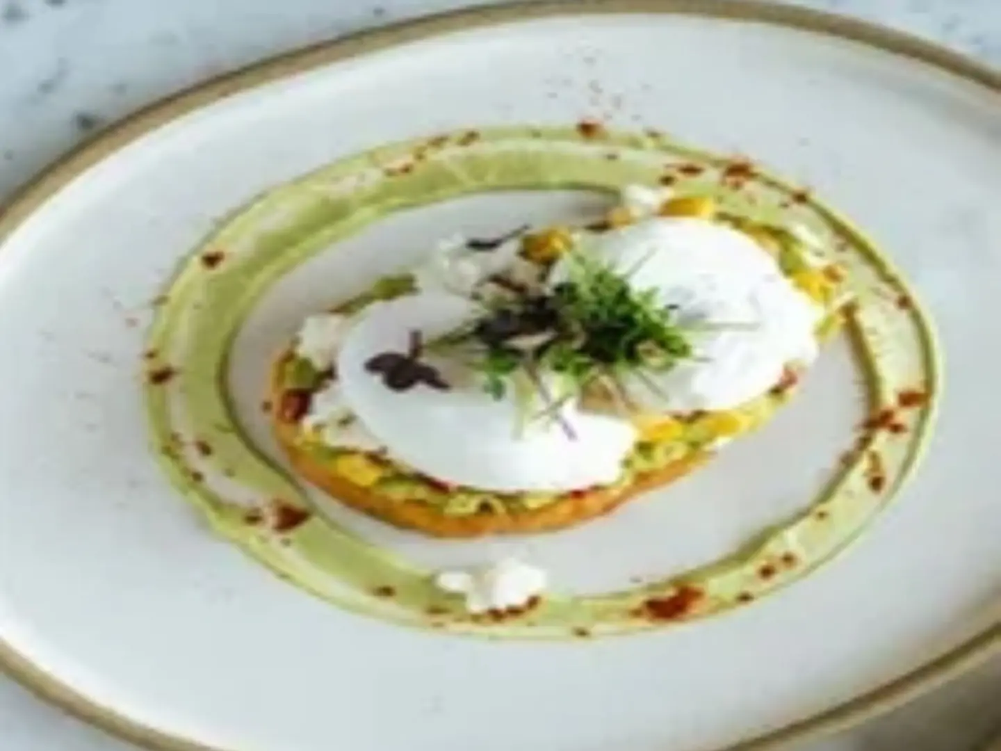 توست الأفوكادو