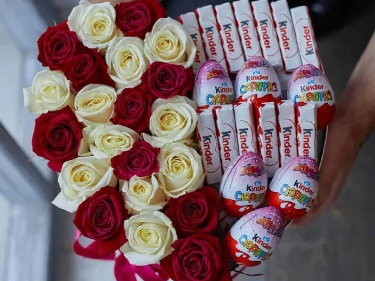 A Luxurious Flower And Kinder Chocolate Arrangement