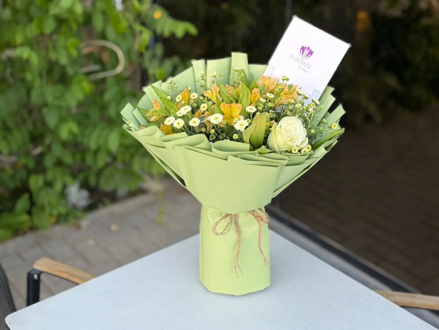 Purose Bouquet No. 10
