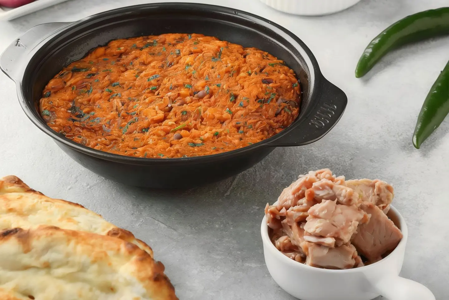 فاصوليا بالتونة