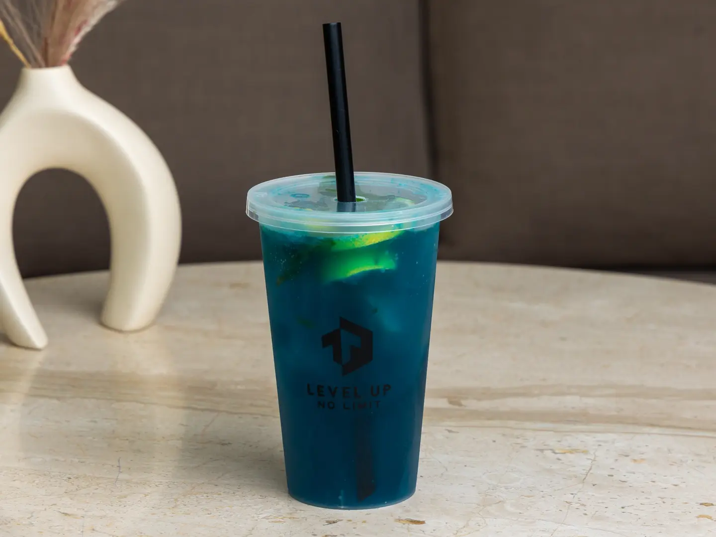 موهيتو توت ازرق