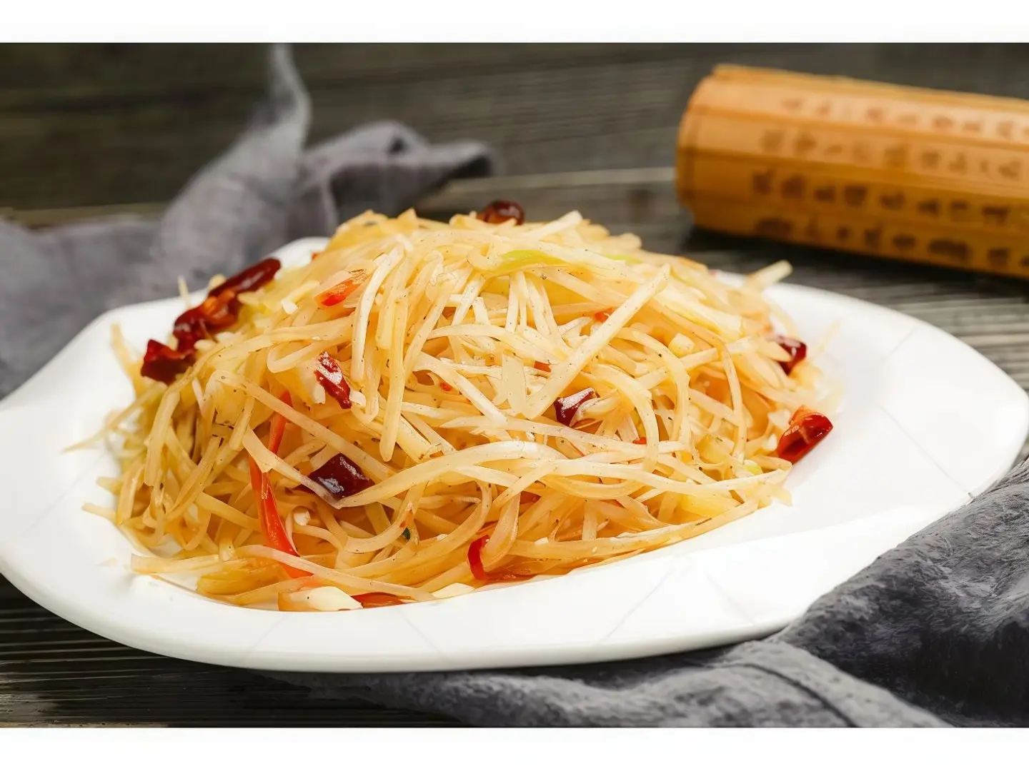 Spicy And Sour Potato Shreds