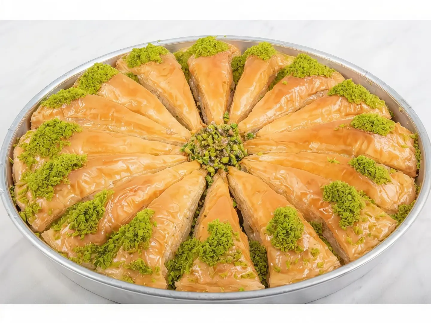 Triangle Baklava In Tin Boxes