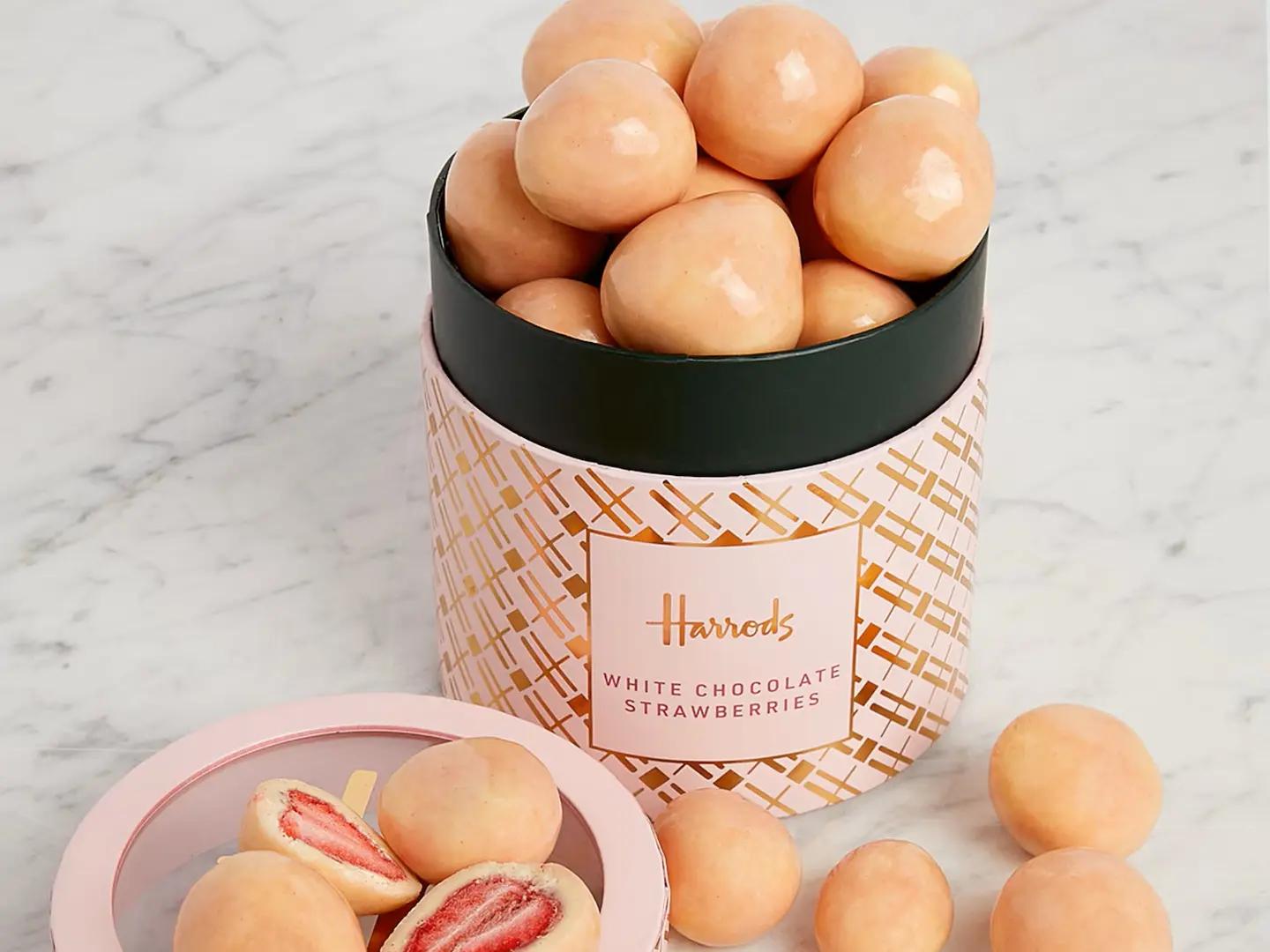 هارودز لندن فراولة مغطاة بالشوكولاتة البيضاء