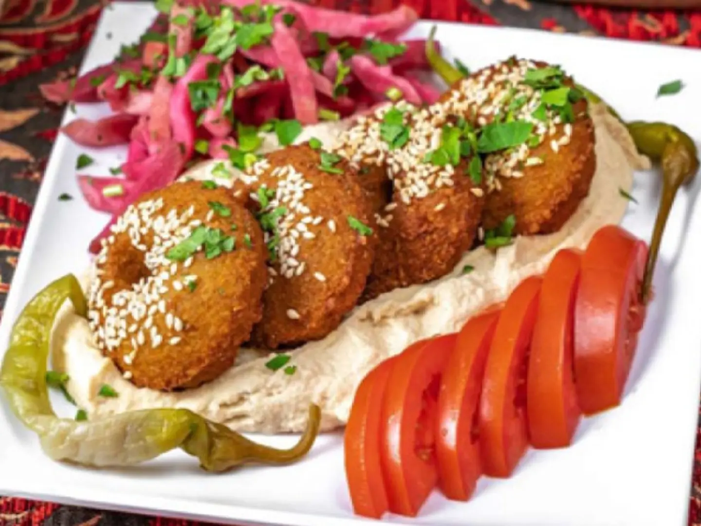 4 Falafel Balls