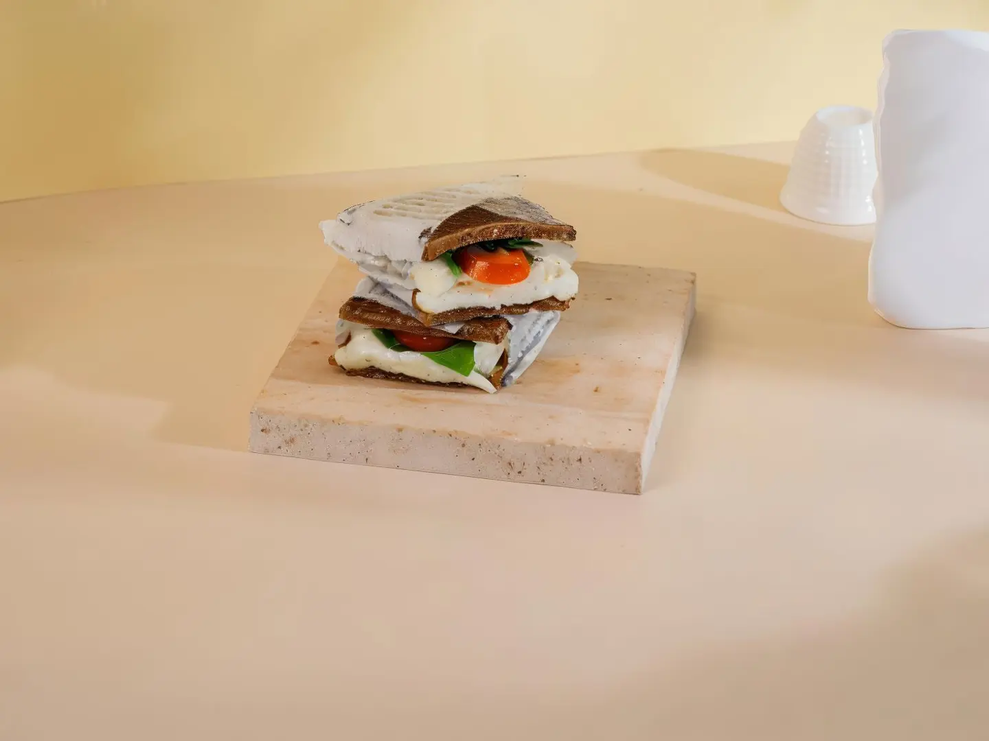 حلومي ساندويتش