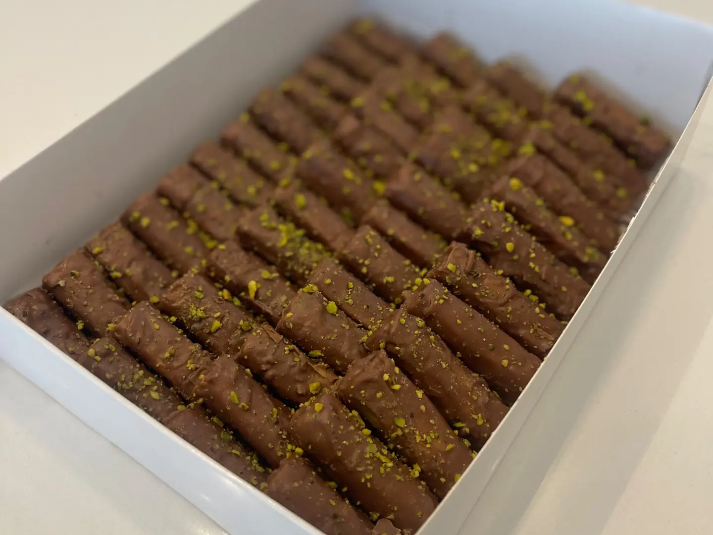 بوكس بقلاوة تشوكليت