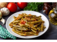 فاصولياء بالفخار
