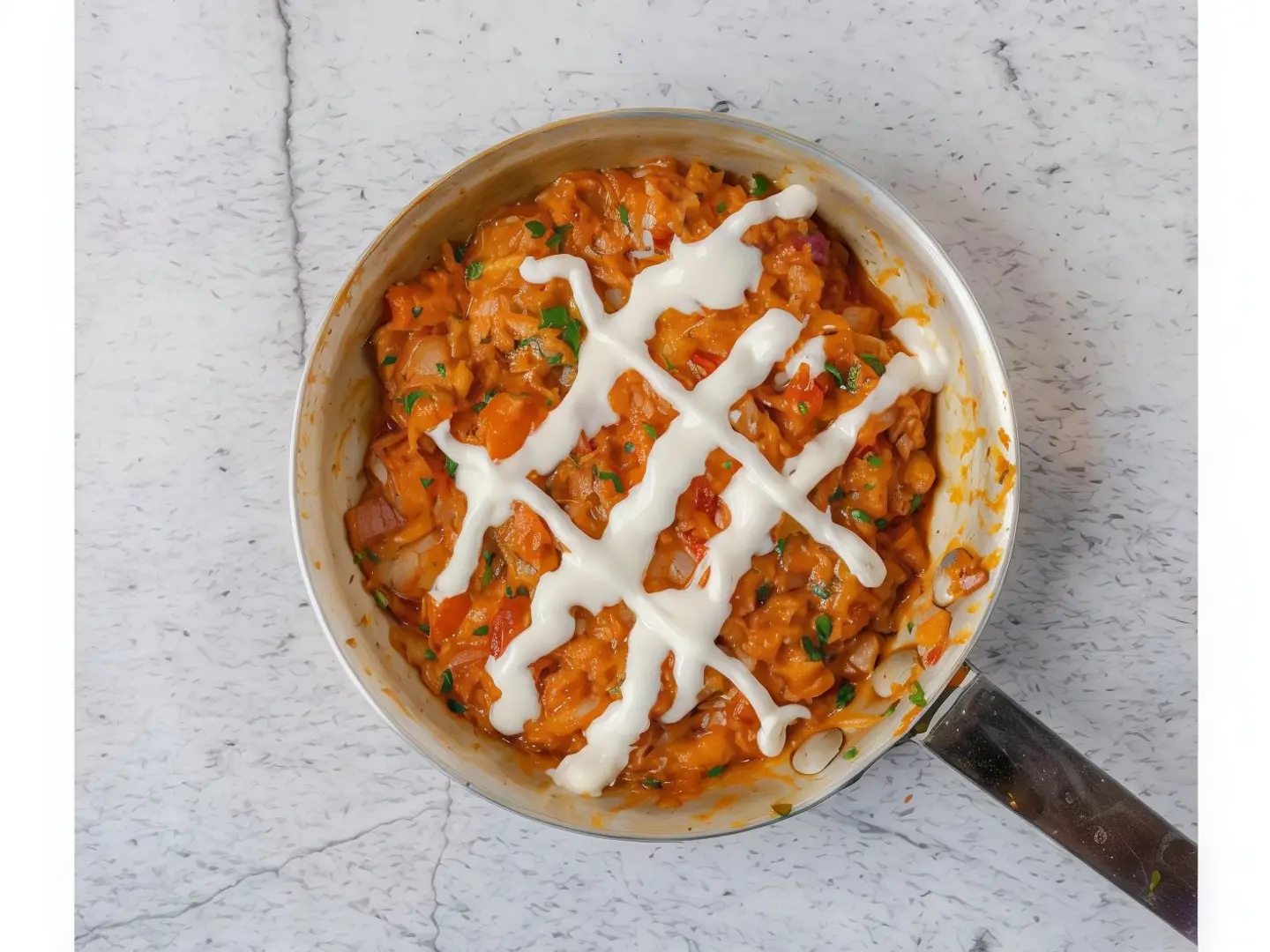 تونة بالجبن