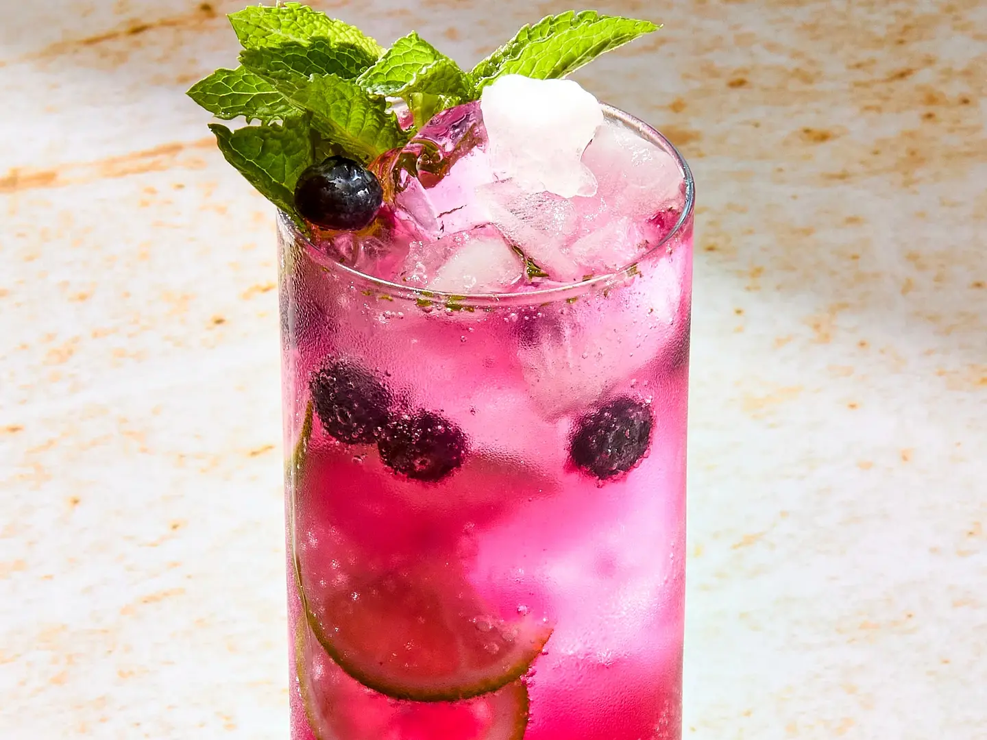 موهيتو بلو بيري