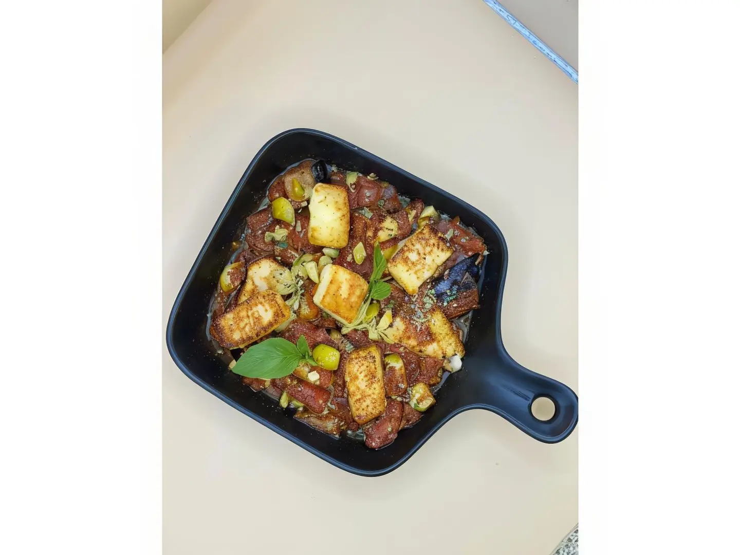 Hamsa Grilled Halloumi