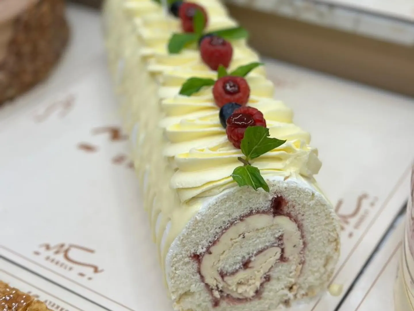 سويس رول كيك